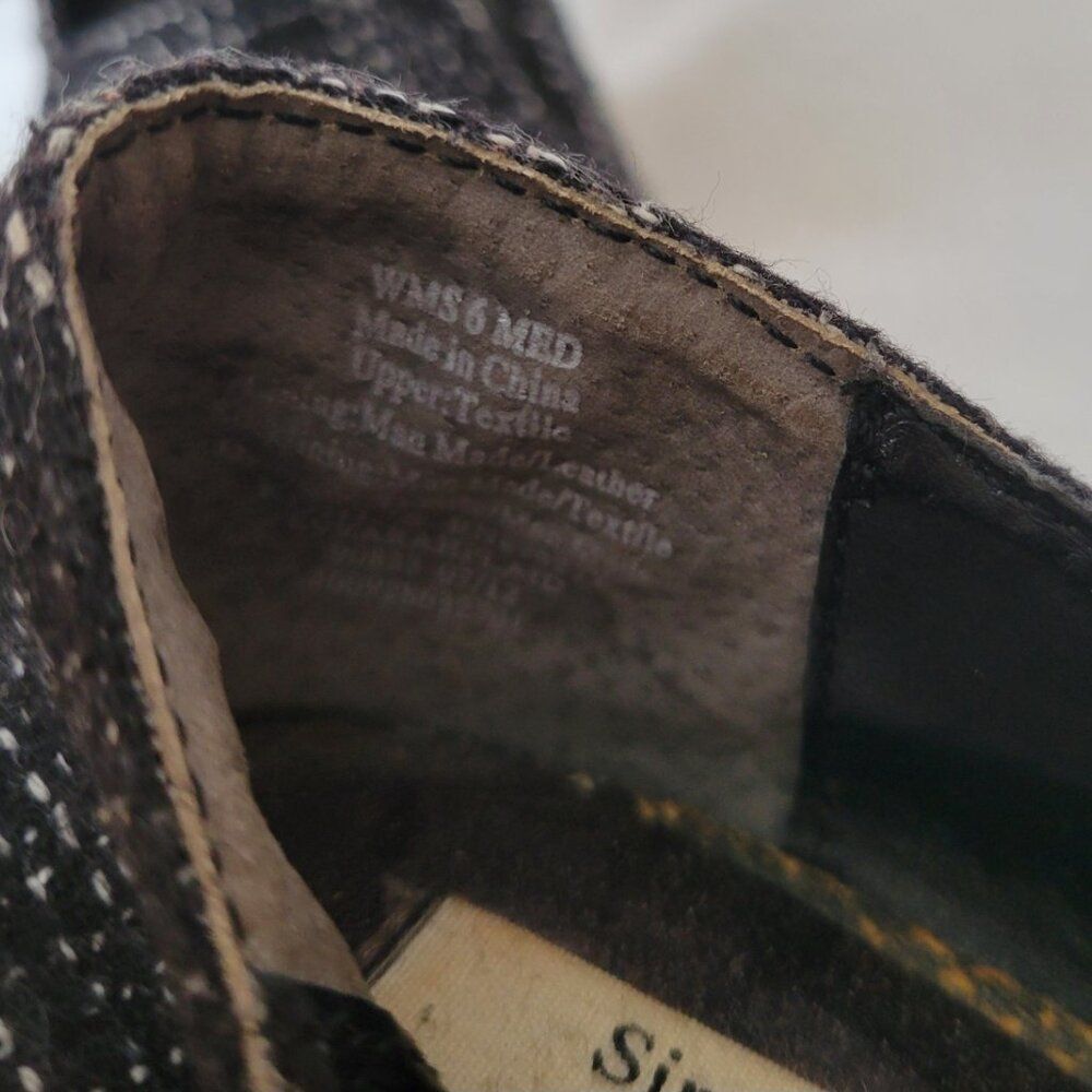 Simply Vera Wang Pumps Tasseled black white beaded sz 6 shoes 4 1/2" Heels GUC - Picture 4 of 11